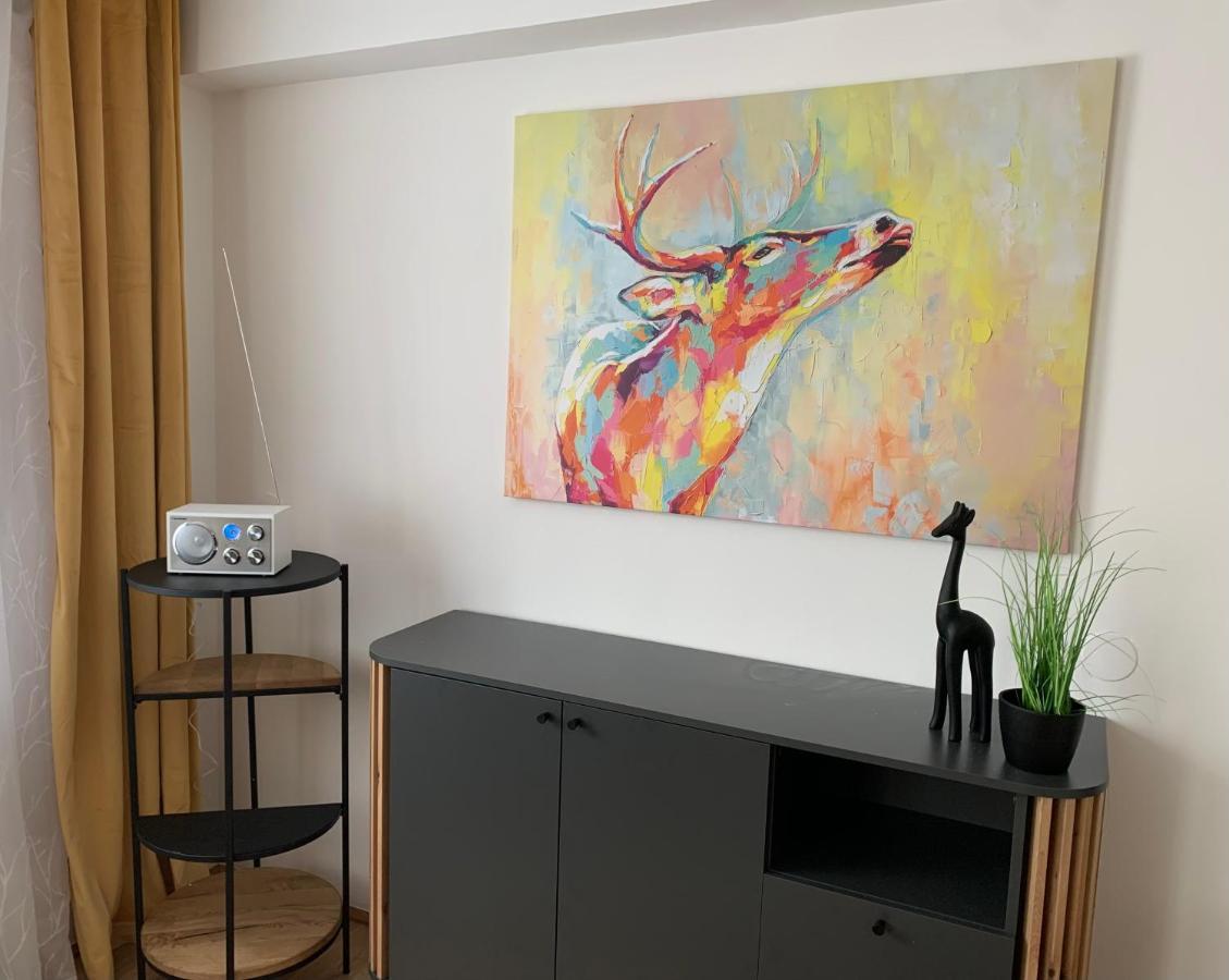 Air-Conditioned, Quiet Apartment With A Terrace In Center Of St Poelten - Smart Tv Sankt Poelten Exterior photo